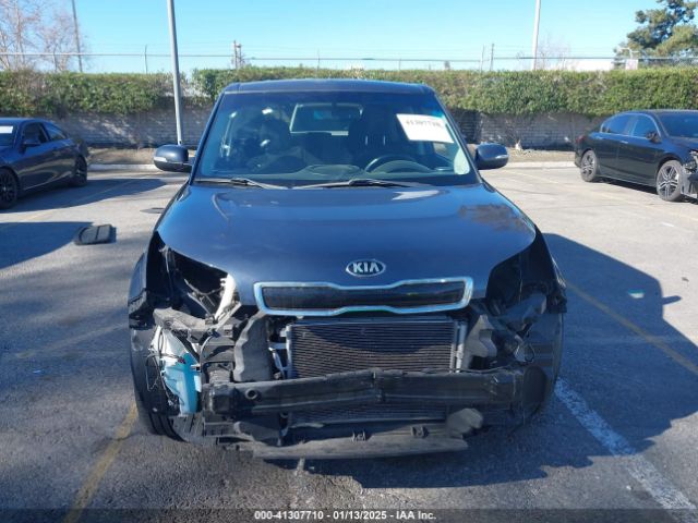 KNDJX3A59E7047697 KIA Soul !