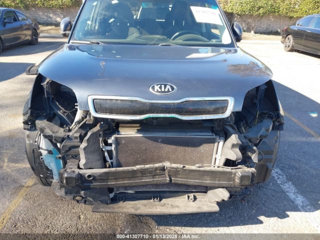KNDJX3A59E7047697 KIA Soul !