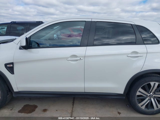 JA4AP3AUXLU011629 Mitsubishi Outlander Sport 2.0 Es