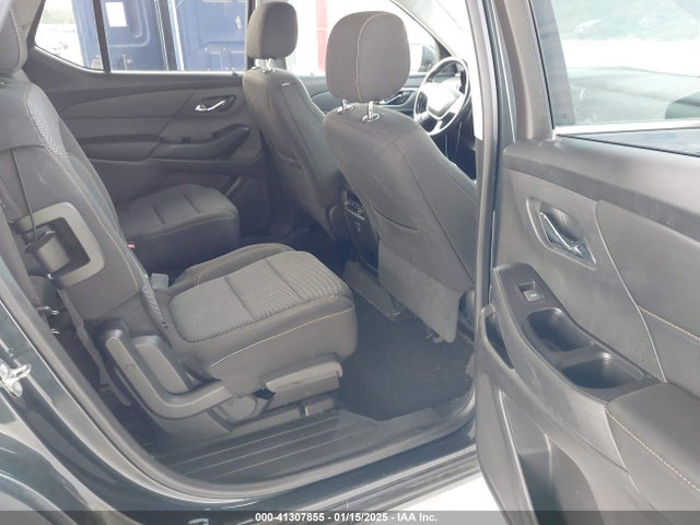 1GNERGKW3JJ275967 Chevrolet Traverse 1lt