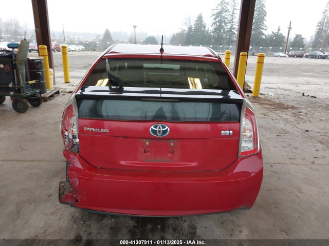 Toyota Prius Two 2015 JTDKN3DU0F0456260 Image 16