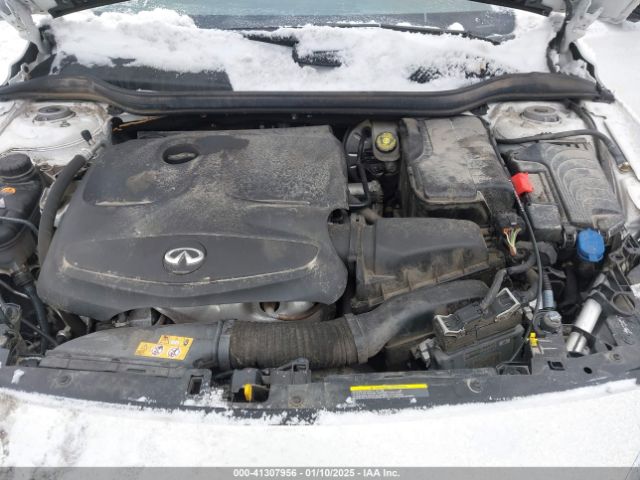 SJKCH5CRXHA030509 Infiniti Qx30 Premium