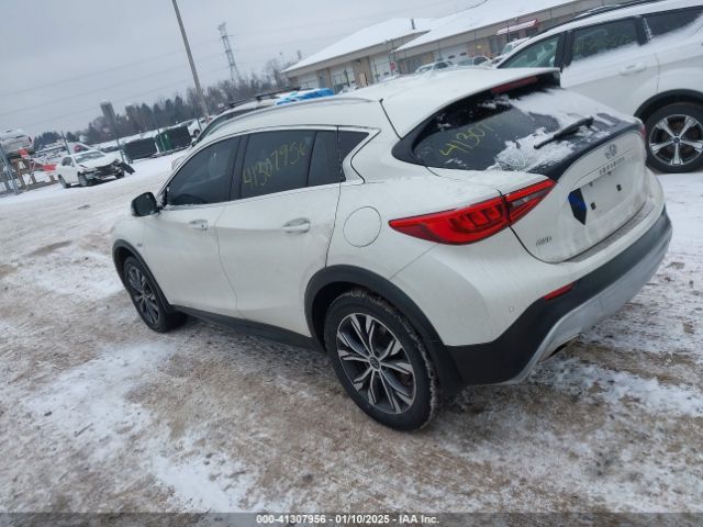 SJKCH5CRXHA030509 Infiniti Qx30 Premium