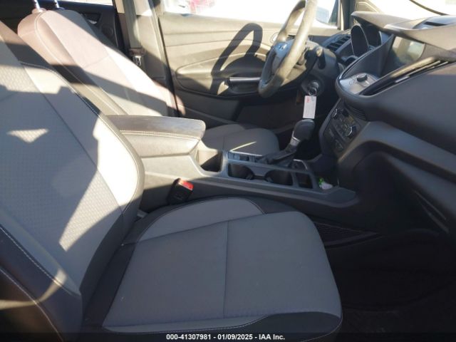1FMCU0GD6HUB65903 Ford ESCAPE SE