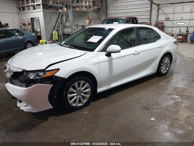4T1B11HK7JU141526 Toyota CAMRY LE