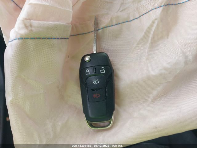 1FA6P0H78G5104522 Ford FUSION SE