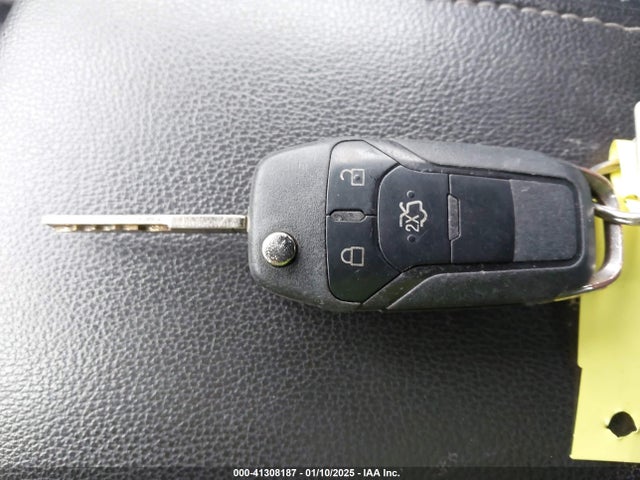 1FA6P0H78G5108246 Ford FUSION SE