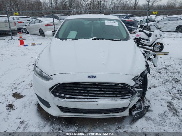 1FA6P0H78G5108246 Ford FUSION SE