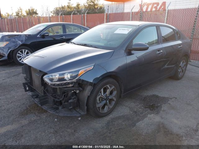 3KPF24AD1ME369590 KIA Forte Lxs