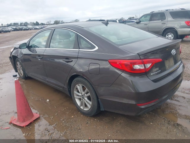 Hyundai SONATA SE 2015 5NPE24AF2FH201291 Image 3