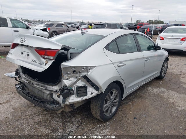 Hyundai ELANTRA SEL 2018 5NPD84LF0JH248187 Image 4