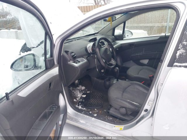 KL8CD6S99EC407667 Chevrolet Spark 1lt Auto