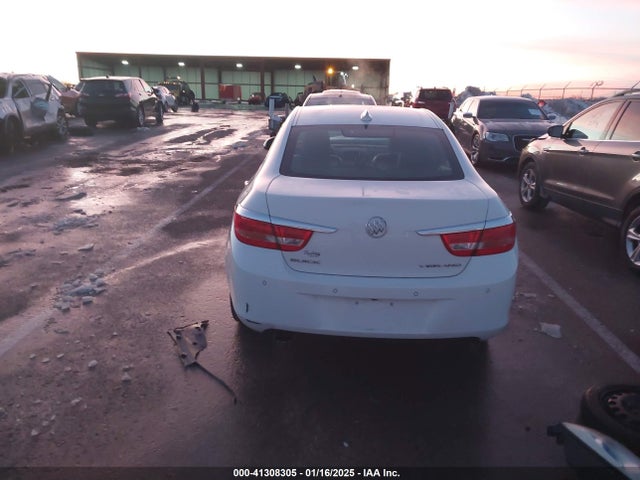 1G4PS5SK9F4193671 Buick Verano Leather Group