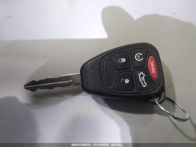 Chrysler 200 Limited 2014 1C3CCBCG8EN159128 Image 11