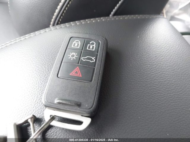YV126MFL9J2453341 Volvo S60 T5 Dynamic