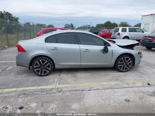 YV126MFL9J2453341 Volvo S60 T5 Dynamic