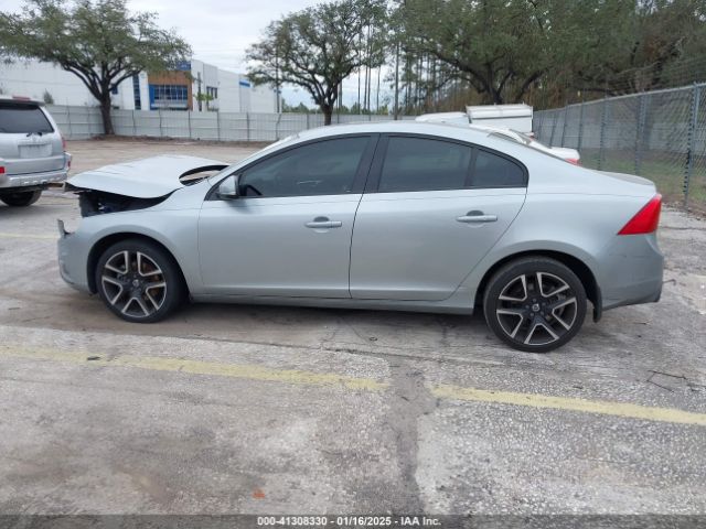 YV126MFL9J2453341 Volvo S60 T5 Dynamic