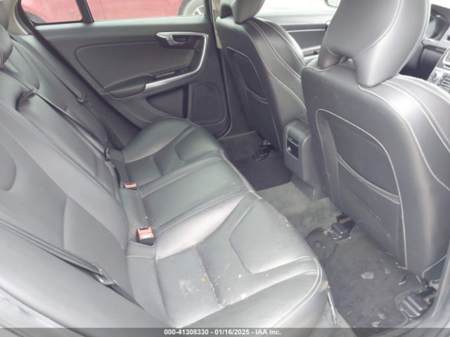 YV126MFL9J2453341 Volvo S60 T5 Dynamic