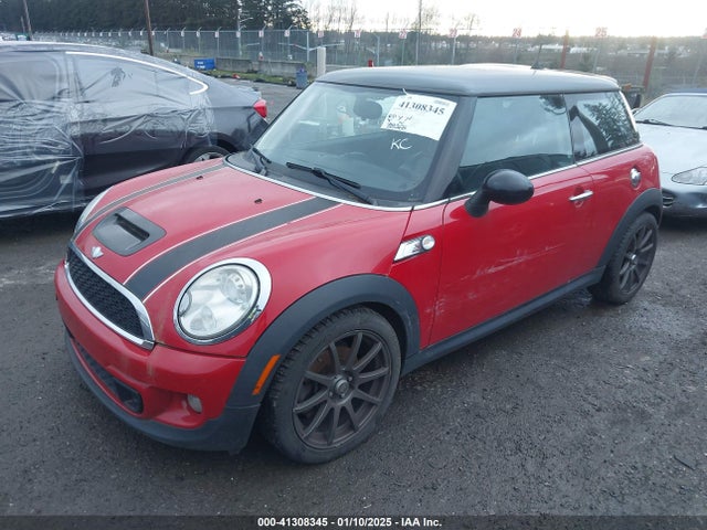 2011 MINI COOPER S WMWSV3C59BTY20708 Photo 1