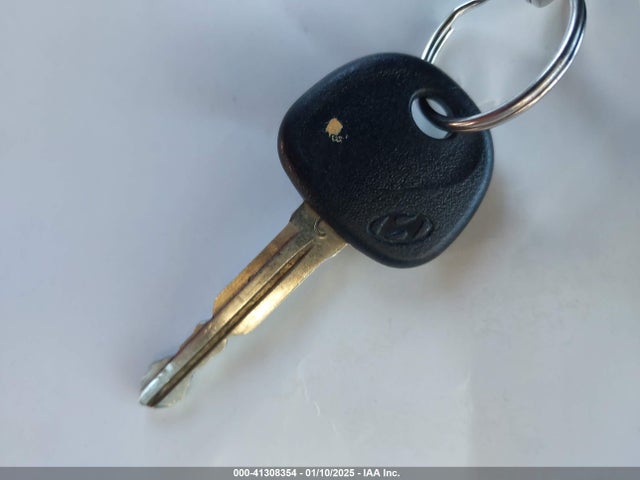 KMHD84LFXKU731219 Hyundai ELANTRA SEL