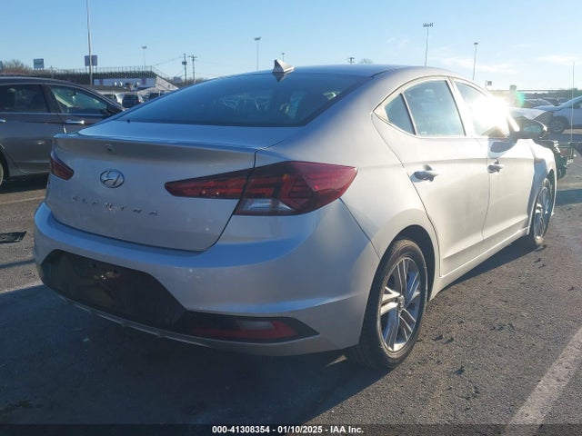 KMHD84LFXKU731219 Hyundai ELANTRA SEL