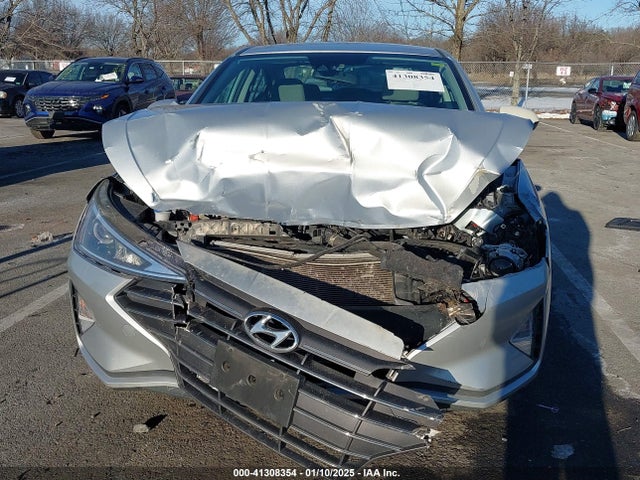 KMHD84LFXKU731219 Hyundai ELANTRA SEL