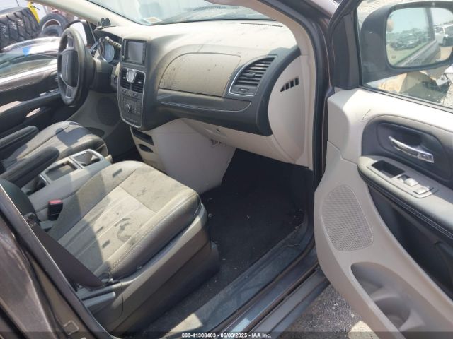 2C4RC1BG3GR110927 Chrysler Town & Country Touring