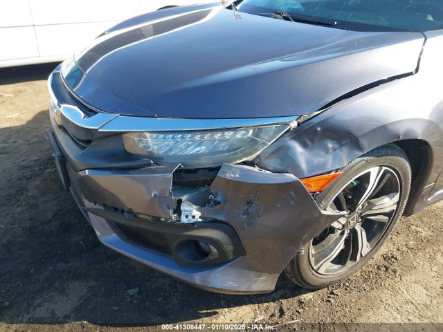 Honda Civic Touring 2017 2HGFC1F96HH644463 Image 6