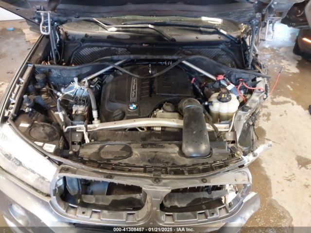 2018 BMW X5 5UXKR2C53J0X07711 Photo 9