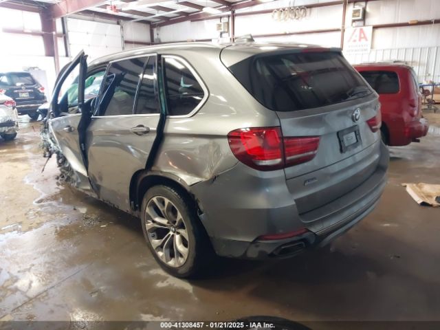 2018 BMW X5 5UXKR2C53J0X07711 Photo 2