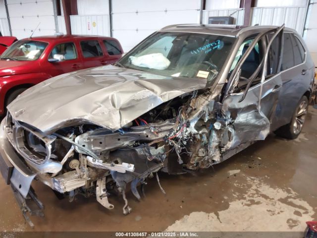 2018 BMW X5 5UXKR2C53J0X07711 Photo 5