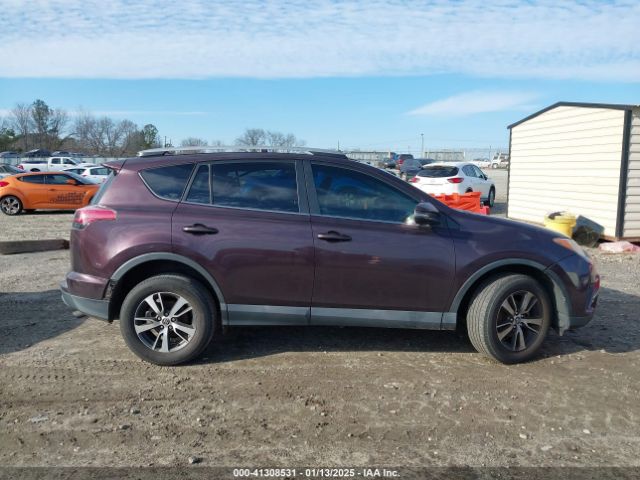 2T3WFREV9HW350249 Toyota Rav4 Xle