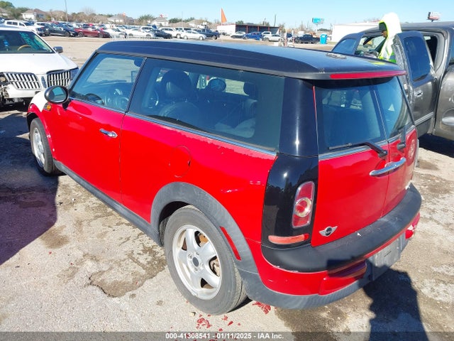 2012 MINI COOPER CLUBMAN WMWZF3C55CT190456 Photo 2