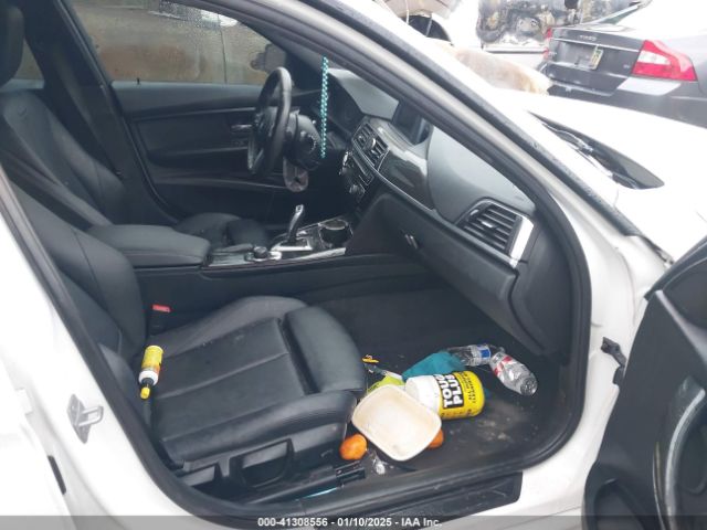 2017 BMW 320I WBA8E1G34HNU15814 Photo 4
