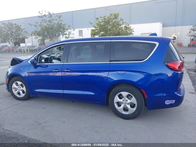 2C4RC1H79JR262354 Chrysler Pacifica Hybrid Touring Plus