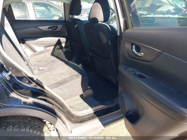 5N1AT2MV1FC916265 Nissan ROGUE SV