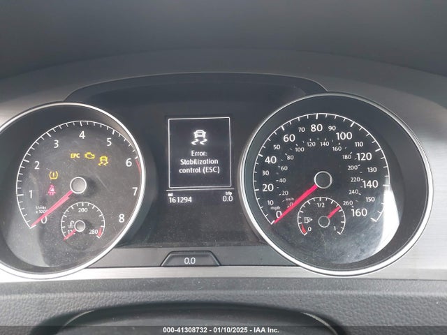 3VWC17AU2GM517888 Volkswagen Golf Sportwagen Tsi S 4-door