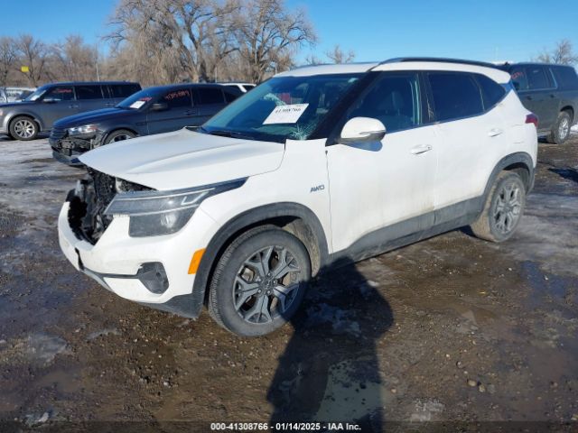 KNDERCAA6N7321012 KIA SELTOS EX