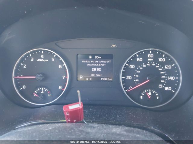 KNDERCAA6N7321012 KIA SELTOS EX