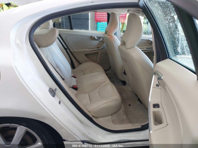 YV126MFKXG2410966 Volvo S60 T5 Drive-e Premier