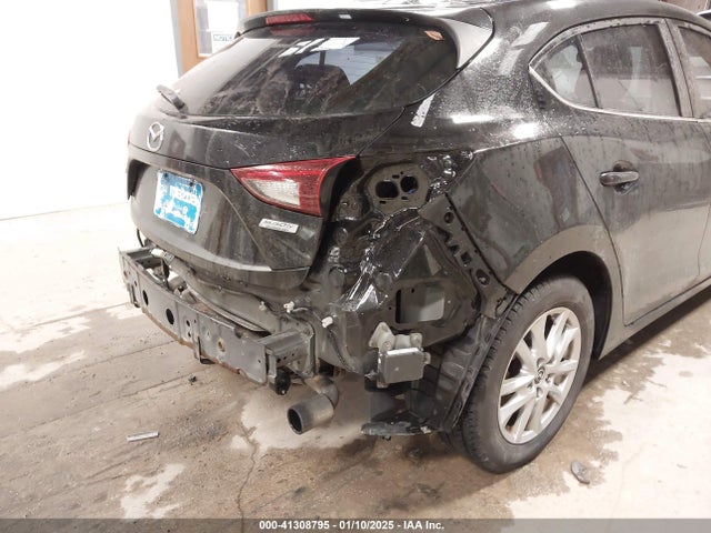 Mazda Mazda3 I Touring 2014 JM1BM1L76E1101167 Image 18