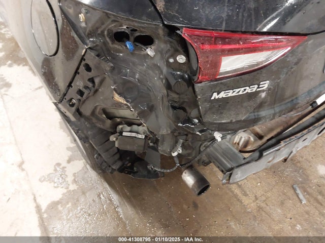 Mazda Mazda3 I Touring 2014 JM1BM1L76E1101167 Image 20
