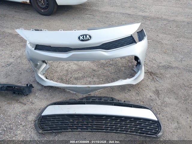 3KPA24AB3KE184852 KIA RIO LX
