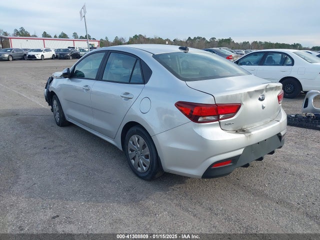 3KPA24AB3KE184852 KIA RIO LX