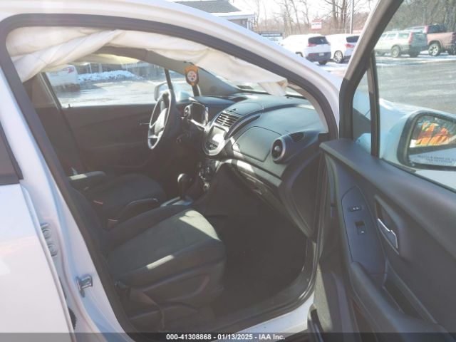 3GNCJNSB1GL231211 Chevrolet Trax 1ls