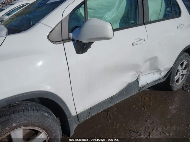 3GNCJNSB1GL231211 Chevrolet Trax 1ls
