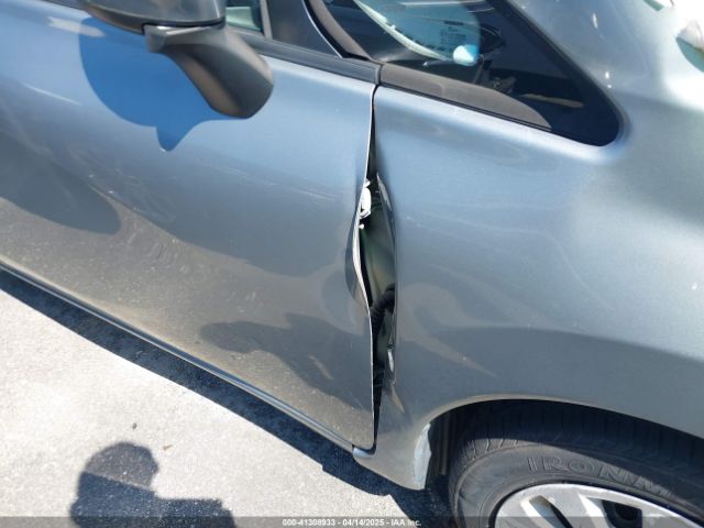 3N1CE2CP4FL403772 Nissan Versa Note S (sr)/s Plus/sl/sr/sv
