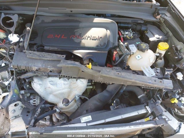 ZACCJABB5JPH44042 Jeep Renegade Altitude Fwd
