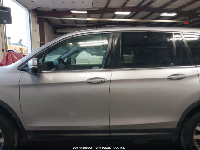 5FNYF6H3XKB004175 Honda Pilot Ex
