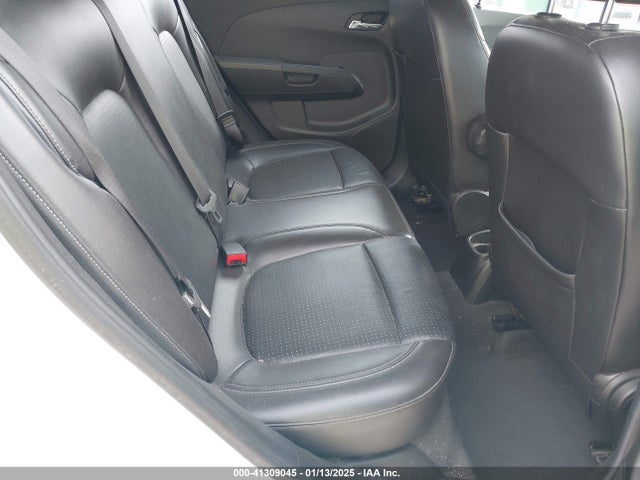 Chevrolet Sonic 2015 1G1JE6SB6F4194597 Image 8